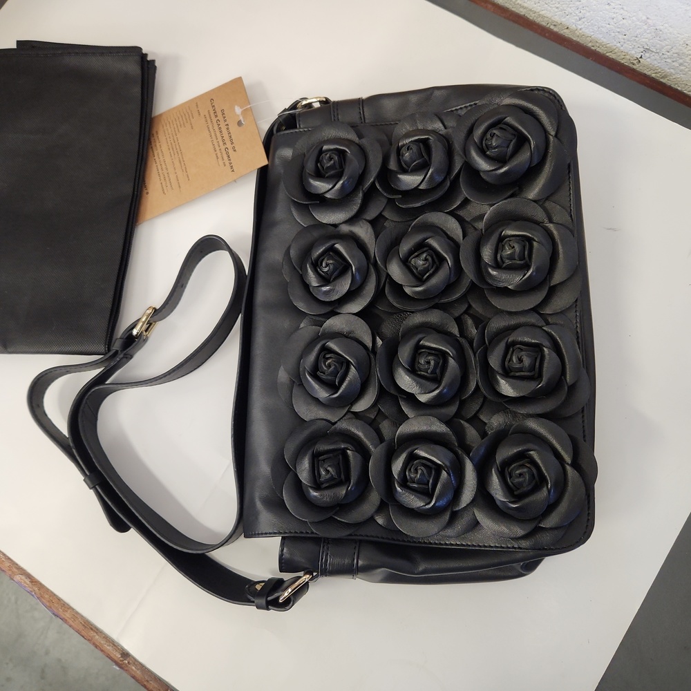 Clever Carriage Company Leather Rose Messenger Bag - Picture 3 of 11